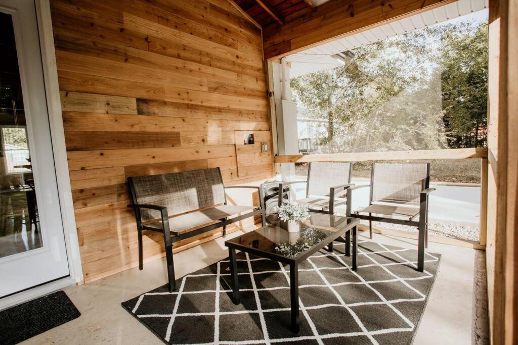 Villa The Turquoise Door Modern Rustic In Town Of Lexington Esterno foto